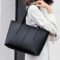 Black Women's Large Capacity Shoulder Bag