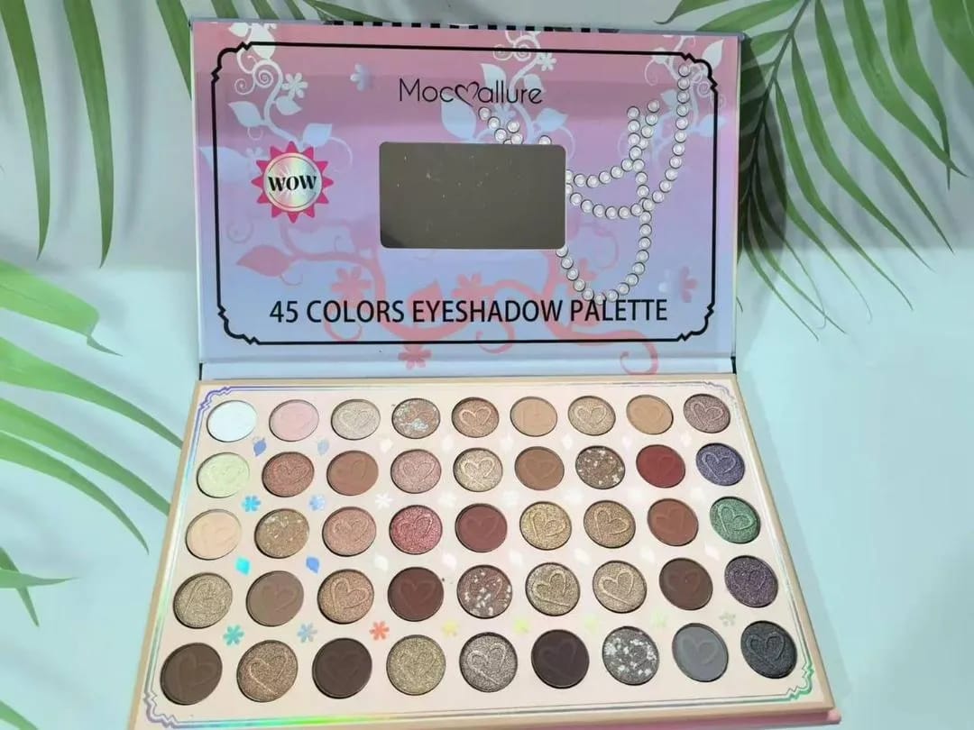 Multicolor Eyeshadow Kit